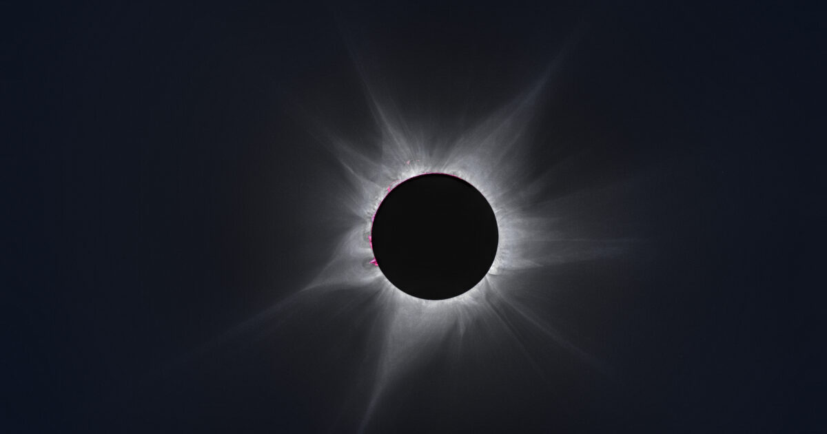 Experiencing the total solar eclipse without…